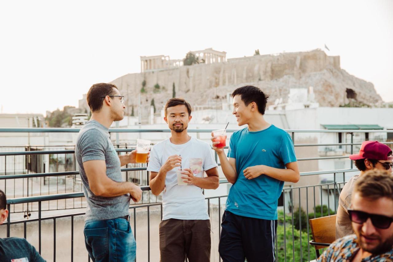 Backpackers * Athene