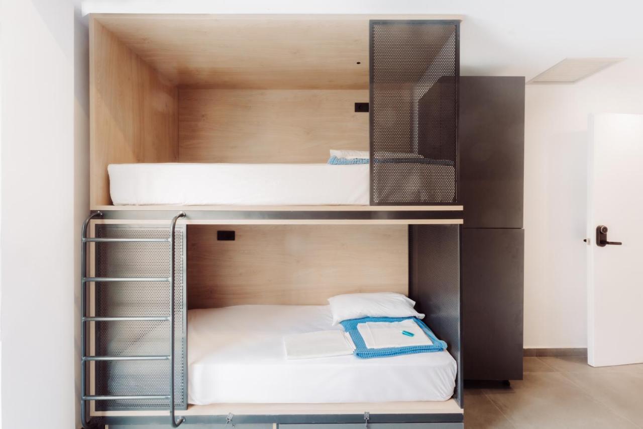 Hostel Backpackers *